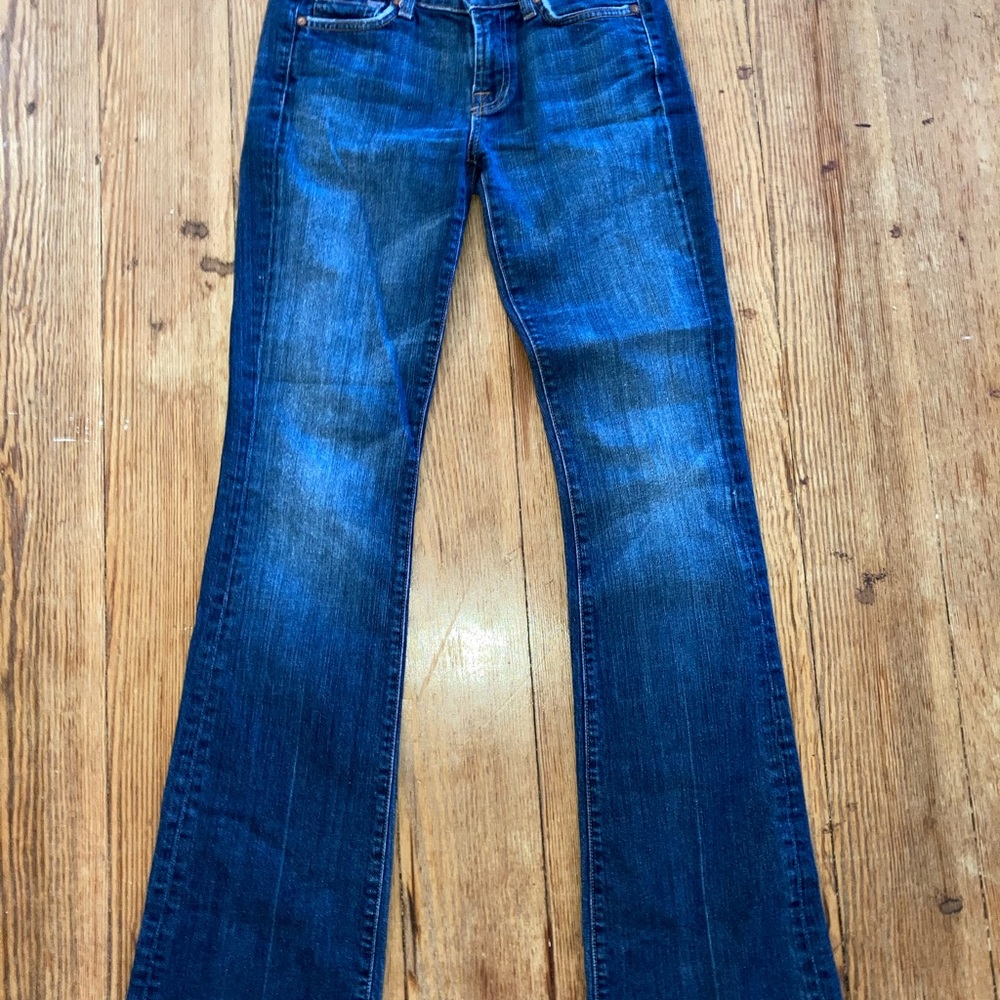 7 For All Mankind 
Mid waist, bootcut- jeans